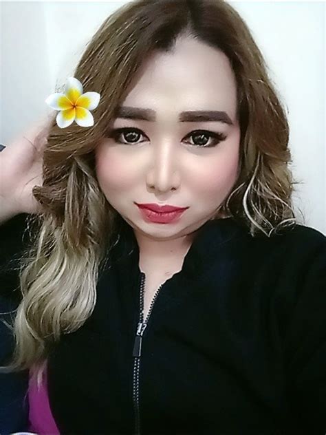 shemale in jeddah|Shemale Escort Jeddah (2) .